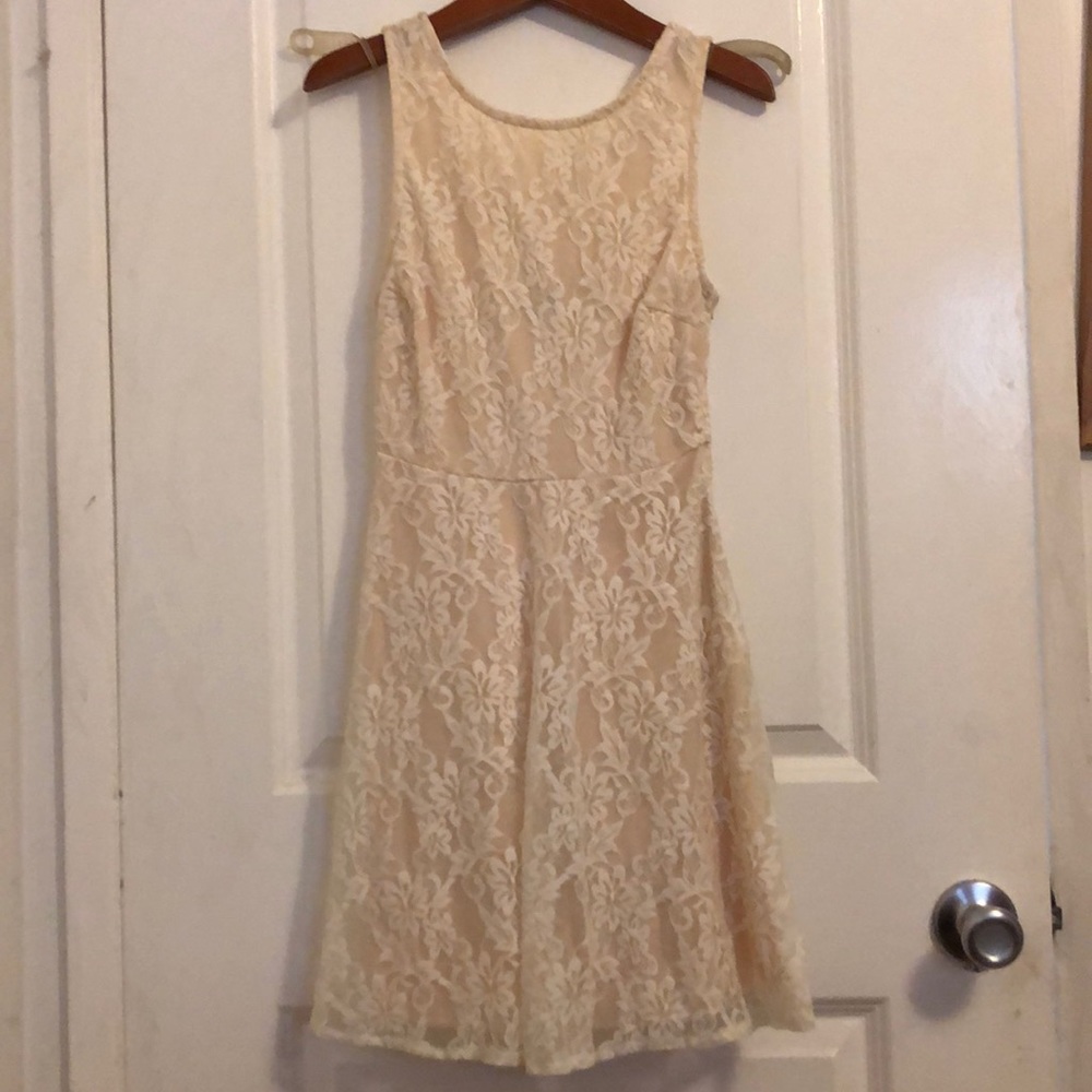 Pink lace dress ✨